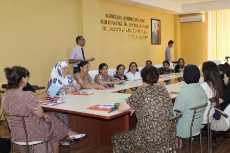  Saatlıda qadınlar üçün məşğulluq və karyera təlimi keçirildi